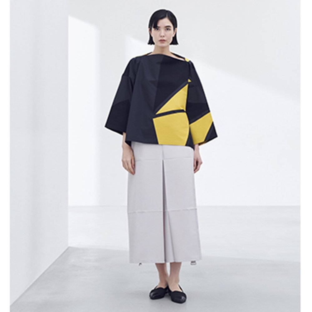 Issey Miyake Origami top 132 5. Jp3,US M free fit